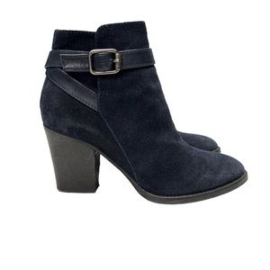 Gorgeous navy blue suede leather Aquatalia booties